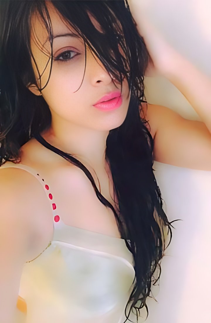 escort chennai - blonde call girl
